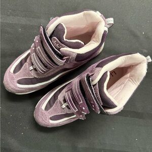 L.L. Bean Women’s  Purple and Pink Winter Velcro Boots